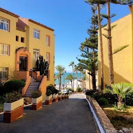 Stunning Spacious In Dona Lola Apartment *